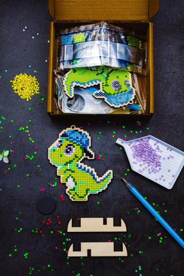 Подвеска "Динозавр Дэнди"